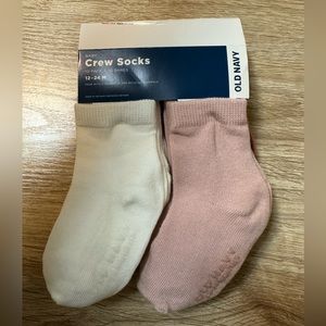 Old navy brand new socks !